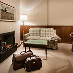 Otel Grand Bastiani