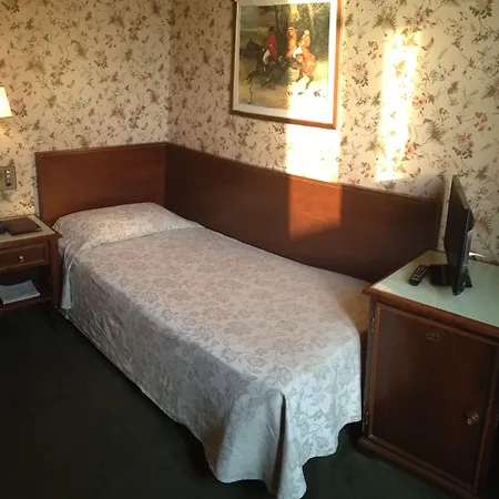 Grand Bastiani מלון 4*