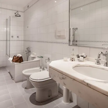 Grand Bastiani מלון 4*