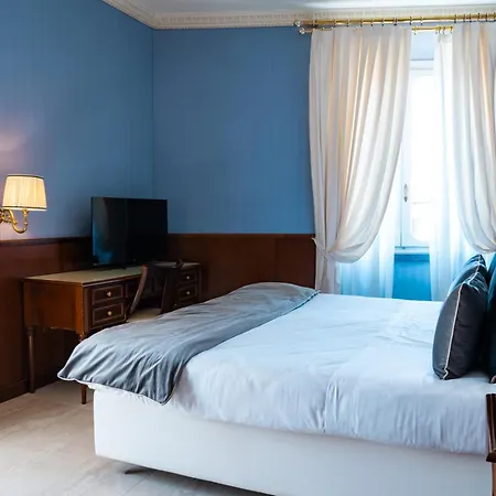 מלון Grand Bastiani 4*