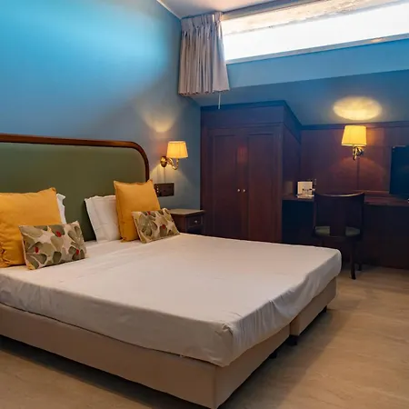 Grand Bastiani Ξενοδοχείο 4*