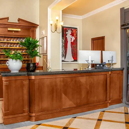 Hotel Grand Bastiani 4*