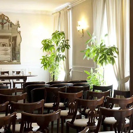 Grand Bastiani Hotel